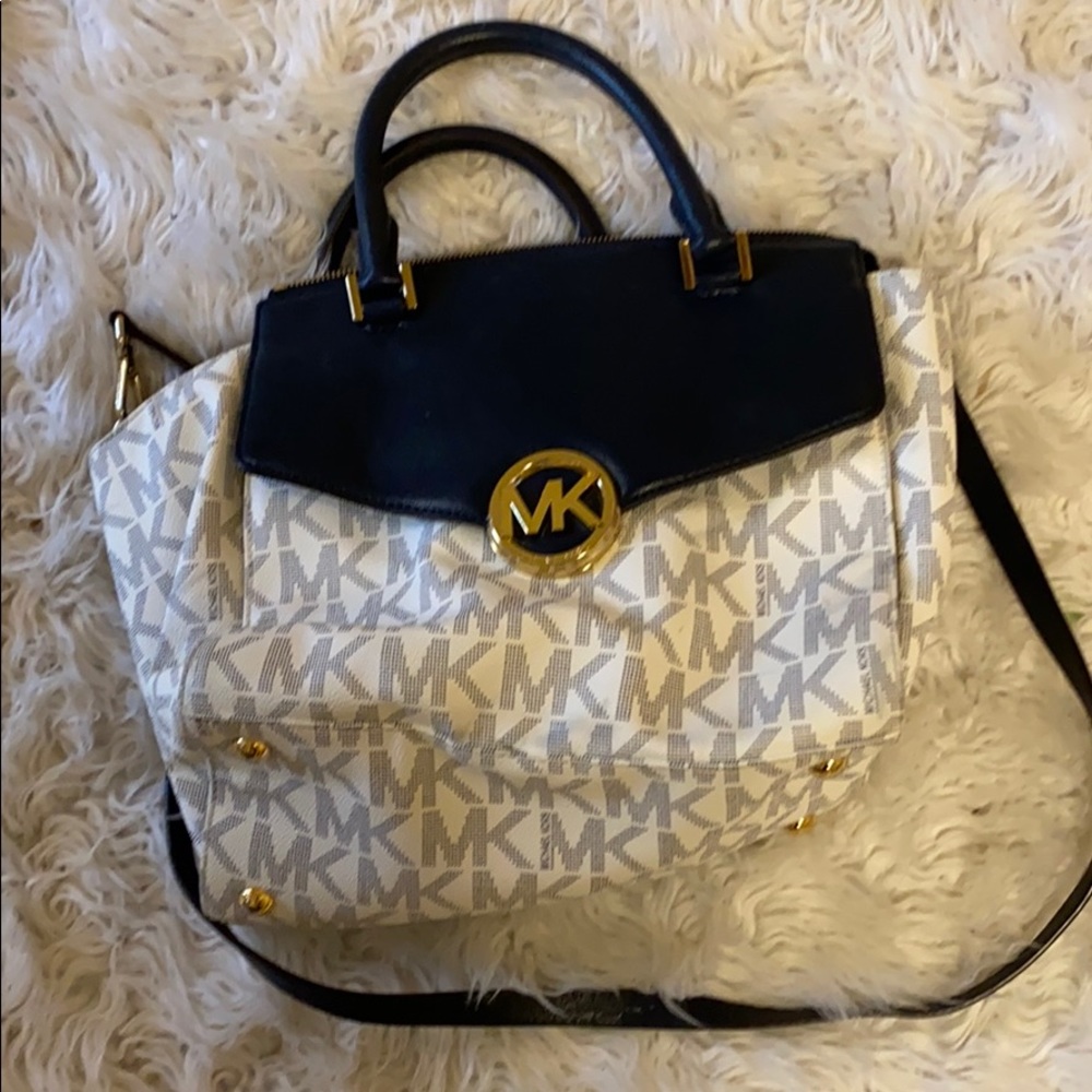 Michael Kors satchel bag